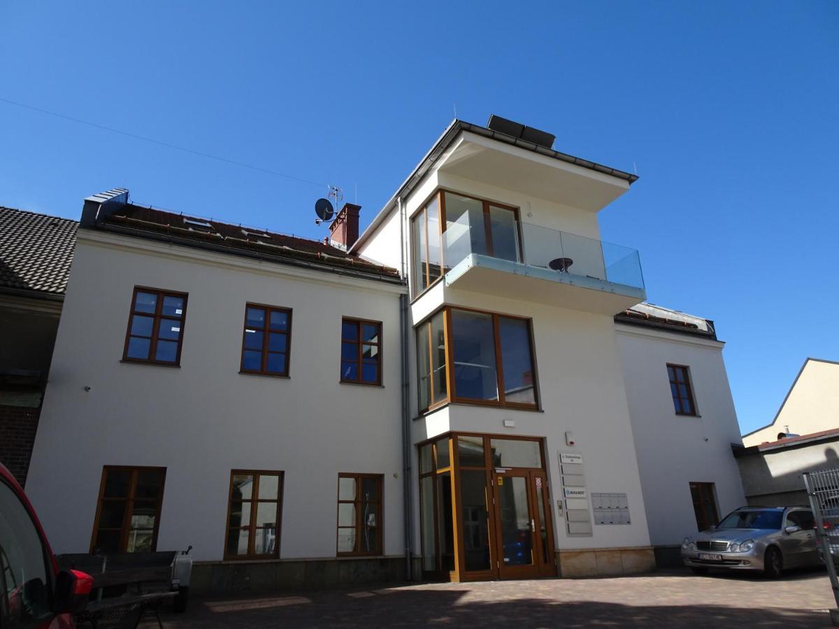 Apartament"Nad Niwka 6" Z Zamykanym Bezplatnym Parkingiem Bielsko-Biala Exterior photo